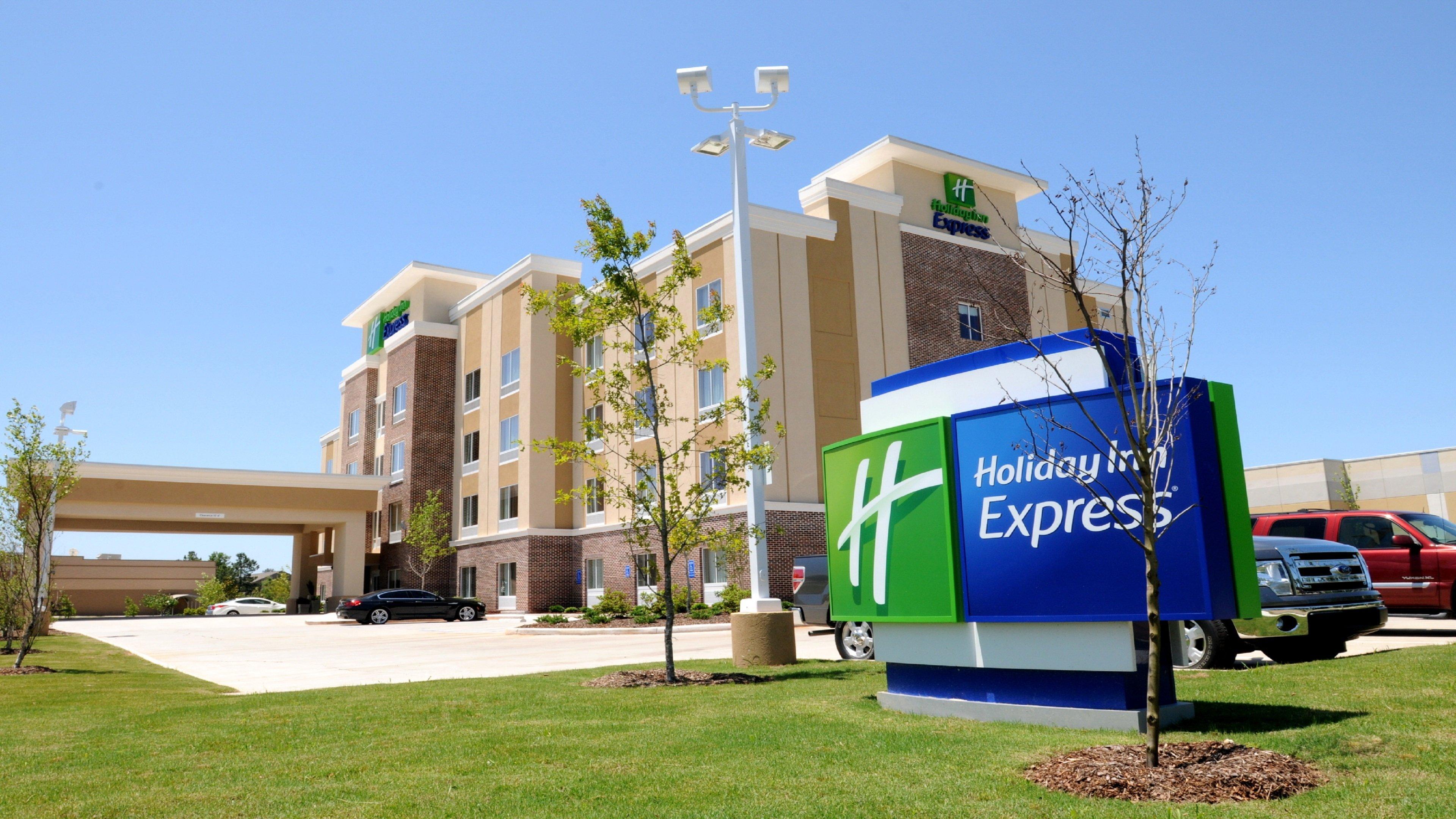 Holiday Inn Express Covington-Madisonville By Ihg Εξωτερικό φωτογραφία