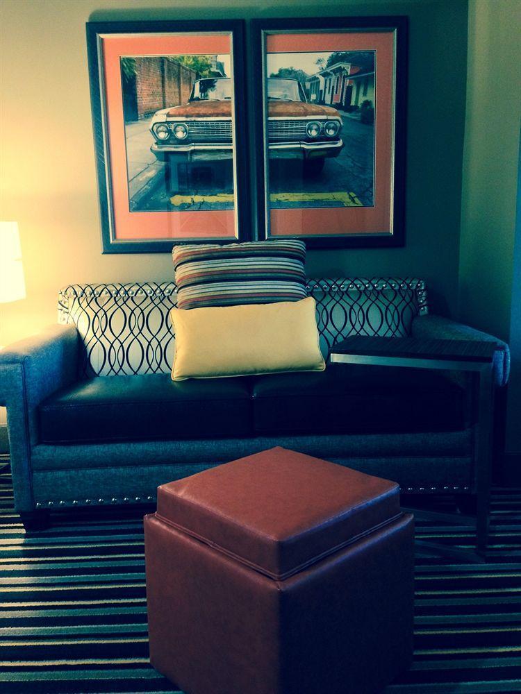 Holiday Inn Express Covington-Madisonville By Ihg Εξωτερικό φωτογραφία